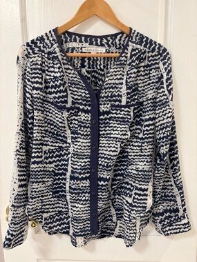 Trina Turk Silk Cotton Navy White Wavy Abstract Print Blouse Top Office size M